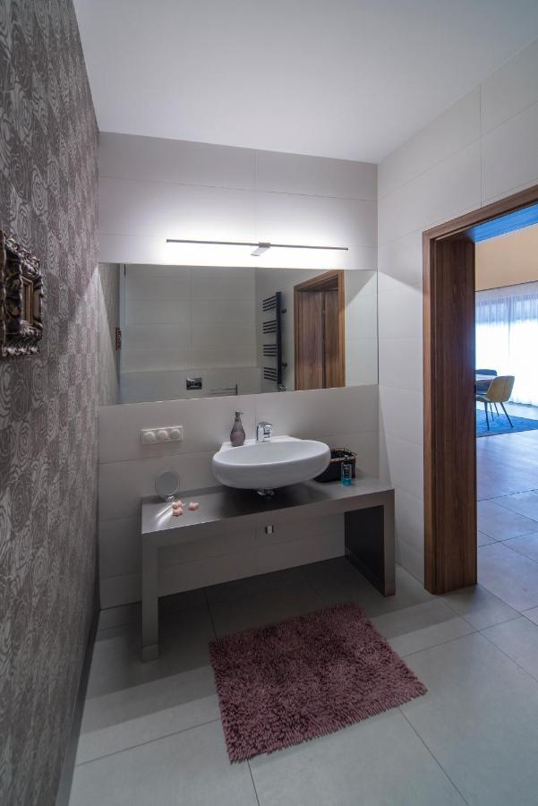 Natura Villa Spa Węgrzce Eksteriør billede